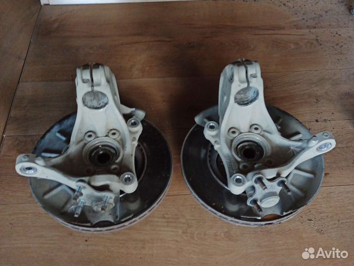 Поворотный кулак volkswagen Passat B6 B7 CC