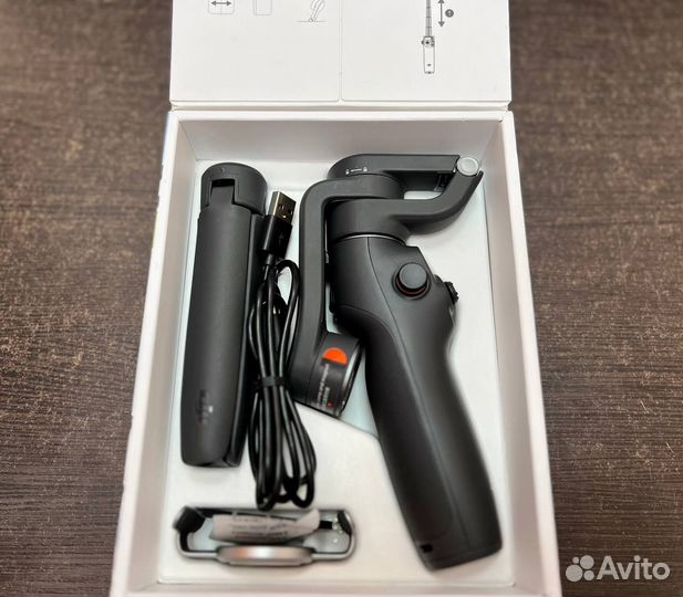 DJI Osmo Mobile 6