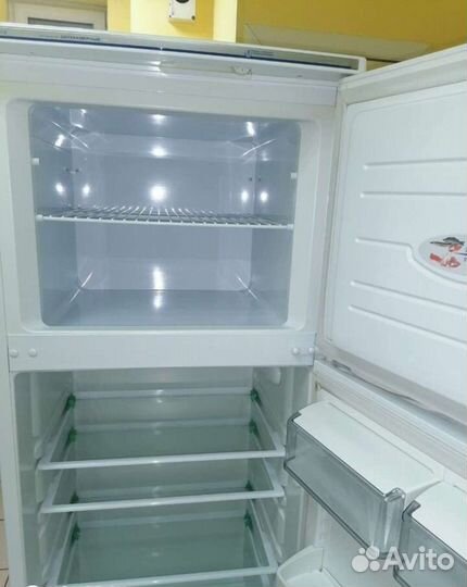 Холодильник Атлант б/у с гарантией
