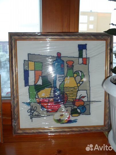 Продам вышитые крестиком картины фирмы Риолис