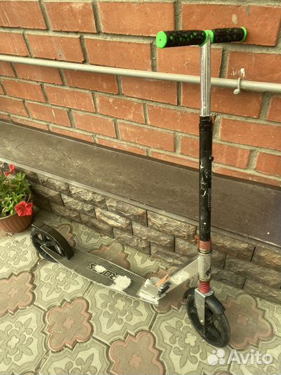 Самокат для подростка,с большими колесами