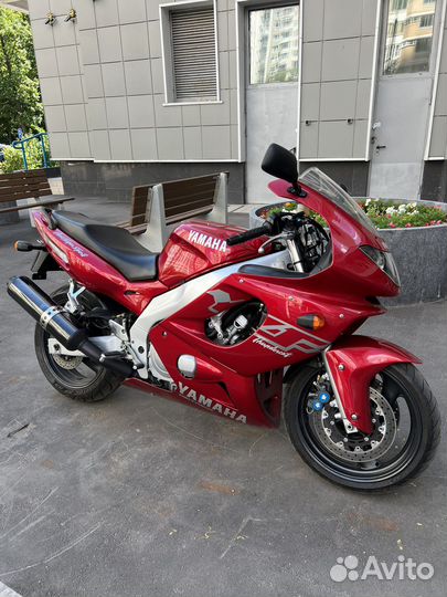 Мотоцикл Yamaha YZF 600 Thundercat