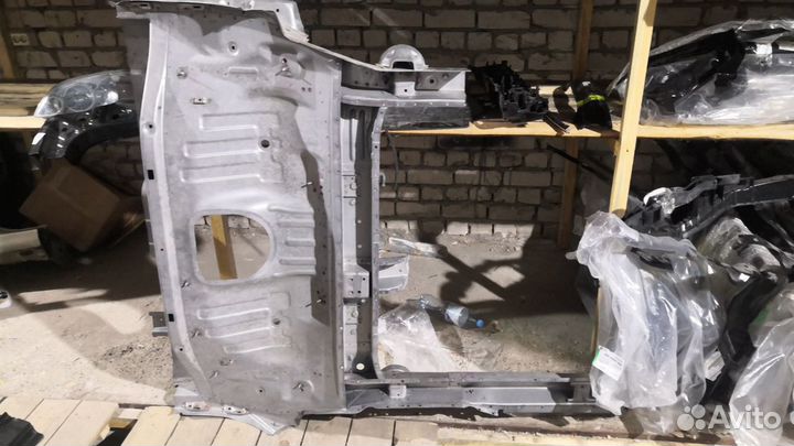 Лонжерон с полом левый Hyundai Solaris 2017