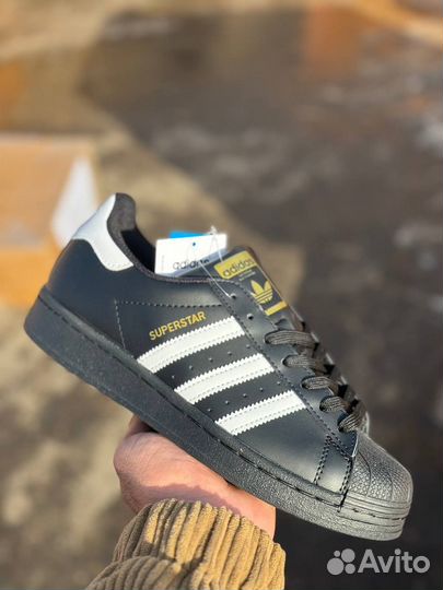 Кроссовки Adidas Superstar