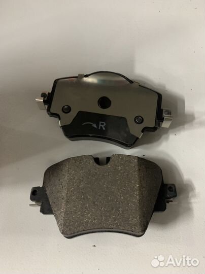 Колодки тормозные бмв G30-G01-G02
