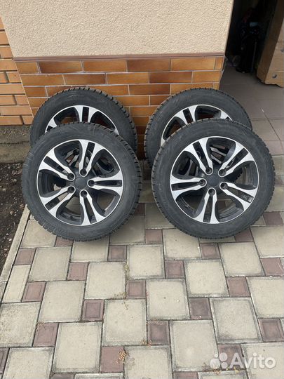 Зимняя резина с дисками 205/55 r16