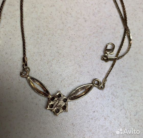 Позолоченное винтажное колье