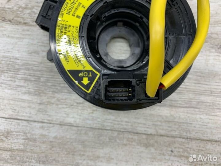 Шлейф руля Toyota Avensis универсал 2adftv 2007