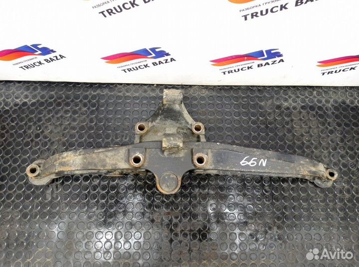 Кронштейн пневморессоры левый