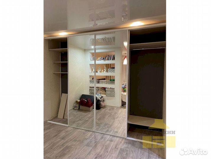 Стенка в гостиную