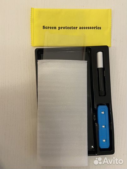 Защитное стекло 