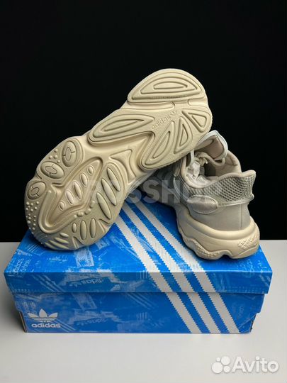 Кроссовки Adidas Ozweego