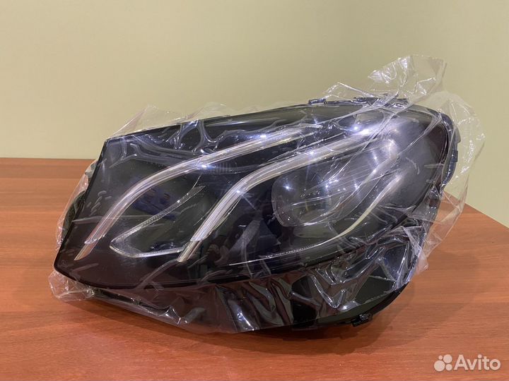 Фара новая Mercedes W213 дорест левая \ правая
