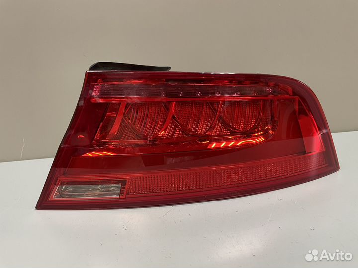 Фонарь правый в крыло Audi A7 4G Ауди А7