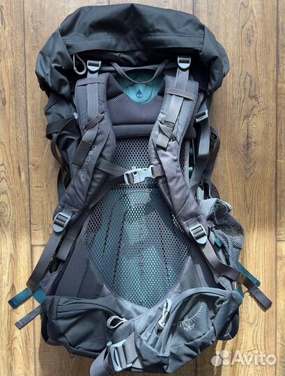 Женский облегченный рюкзак Osprey Renn 65