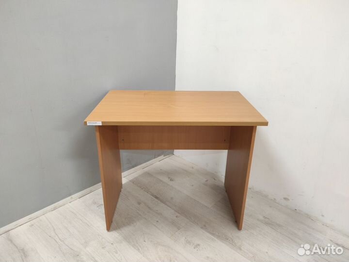 Стол письменный б/у 03565