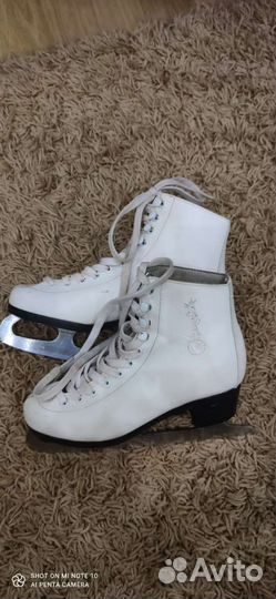 Коньки женские 35 размер