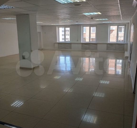 Свободного назначения, 65 м²