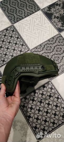 Броне шлем типа ops core