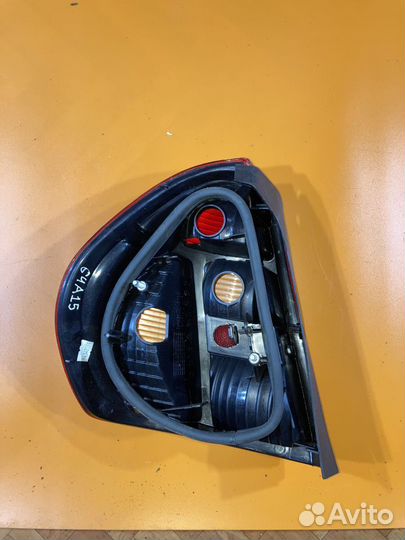 Фонарь правый для Renault Symbol 1998-2008