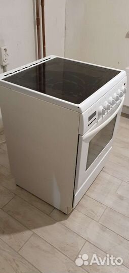 Плита Ardo Италия электрическая стеклокерамика