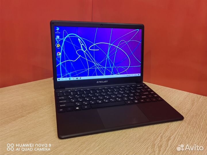 Компактный, быстрый Teclast F6 Intel/SSD/FullHD