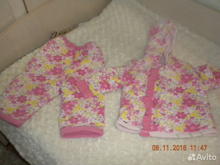 Продается костюм на девочку