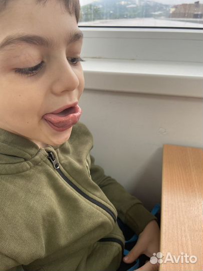 Клинический логопед, дефектолог