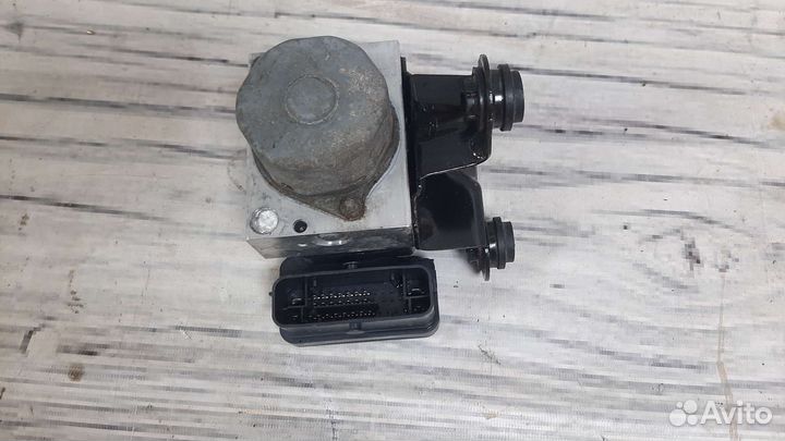 Блок ABS Фольксваген Поло седан