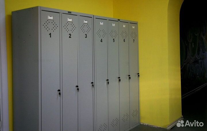 Шкаф металлический