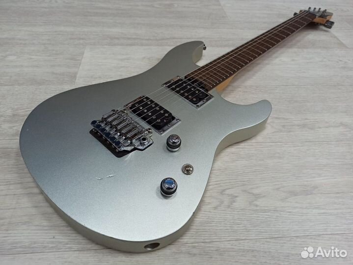 Электрогитара Yamaha