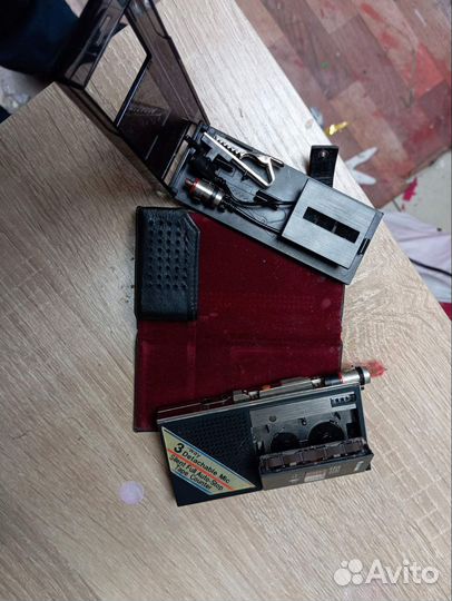 Кассетный диктофон panasonic