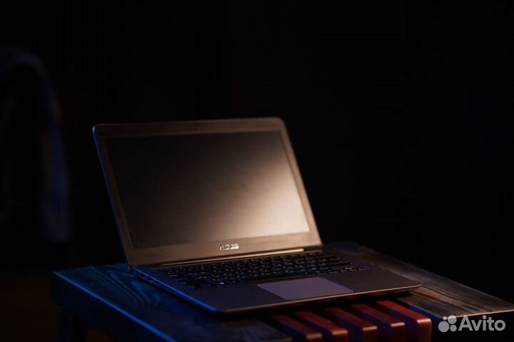 Ноутбук Asus UX 310U