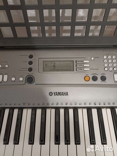 Синтезатор yamaha psr r300