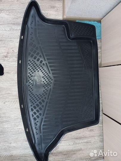 Коврик в багажник niva travel