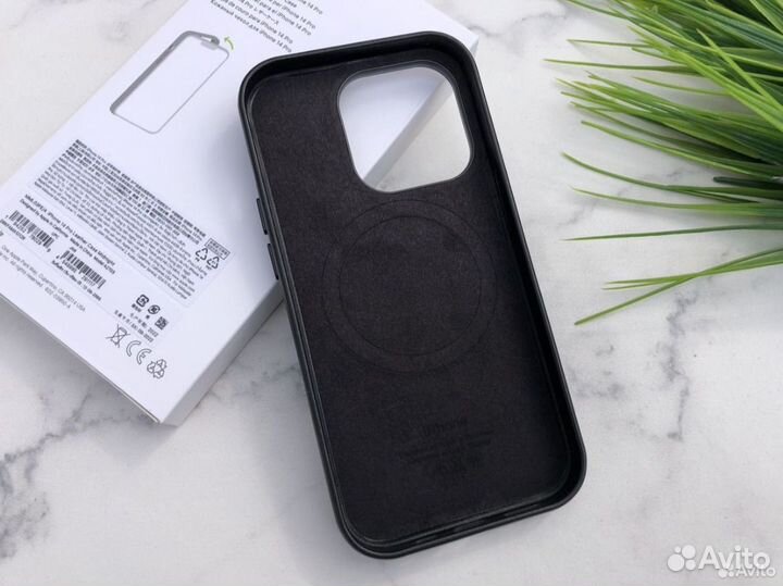 Чехлы дя iPhone 12 pro-14 Pro Max