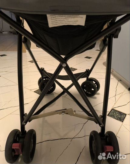 Коляска трость