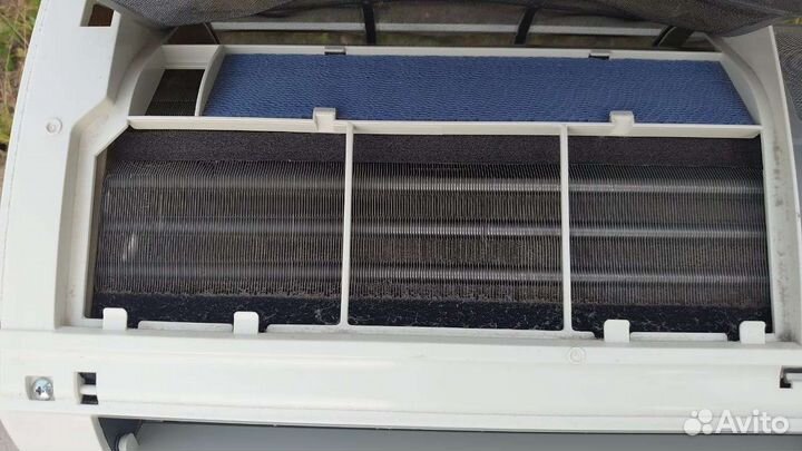 Кондиционер Hitachi Ras(Rac) -10LH1 на 30 м2