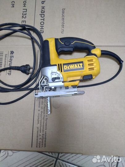 Электролобзик dewalt DW349-KS арт. 55444