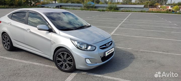 Hyundai Solaris 1.6 AT, 2013, 219 000 км