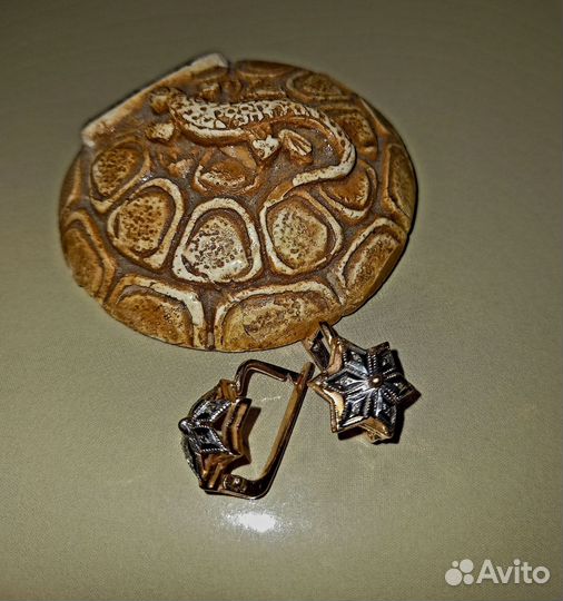Золотые серьги