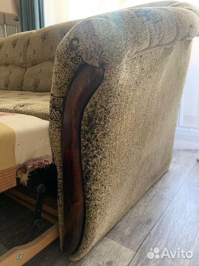 Большой угловой диван бу