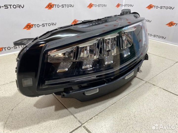 Фара правая Geely Atlas Pro