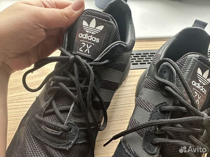 Кроссовки Adidas ZX 700 HD 44 45