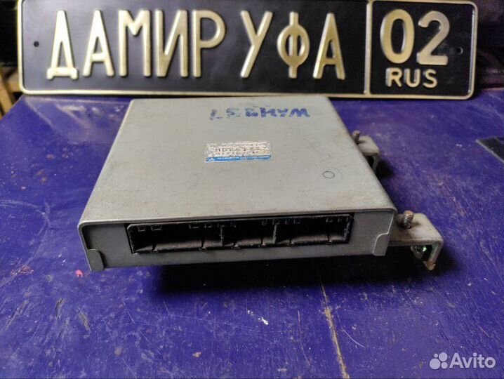 Блок управления двигателем Mitsubishi Galant EA1A