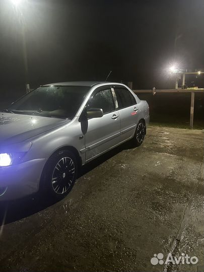 Mitsubishi Lancer 1.6 МТ, 2007, битый, 346 087 км