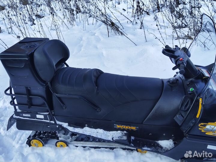 Продам снегоход BRP SKi Doo SKandic SUV