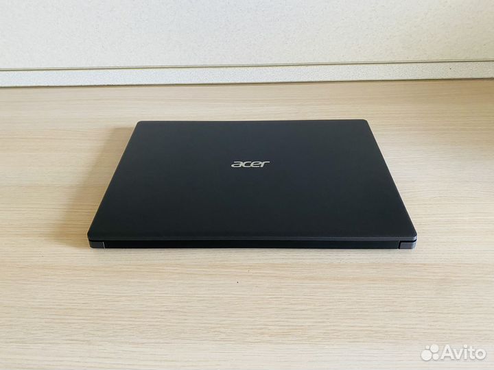 Acer i5 10th/8GB DDR4/SSD 512GB/MX 330 2GB/FHD