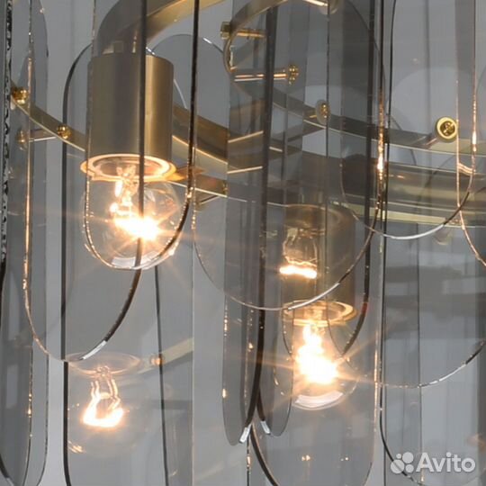 Люстра подвесная в спальню модерн
