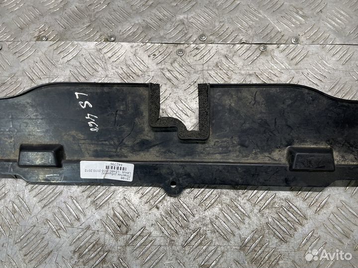 Дефлектор радиатора Lexus LS 460 / 600 (4)